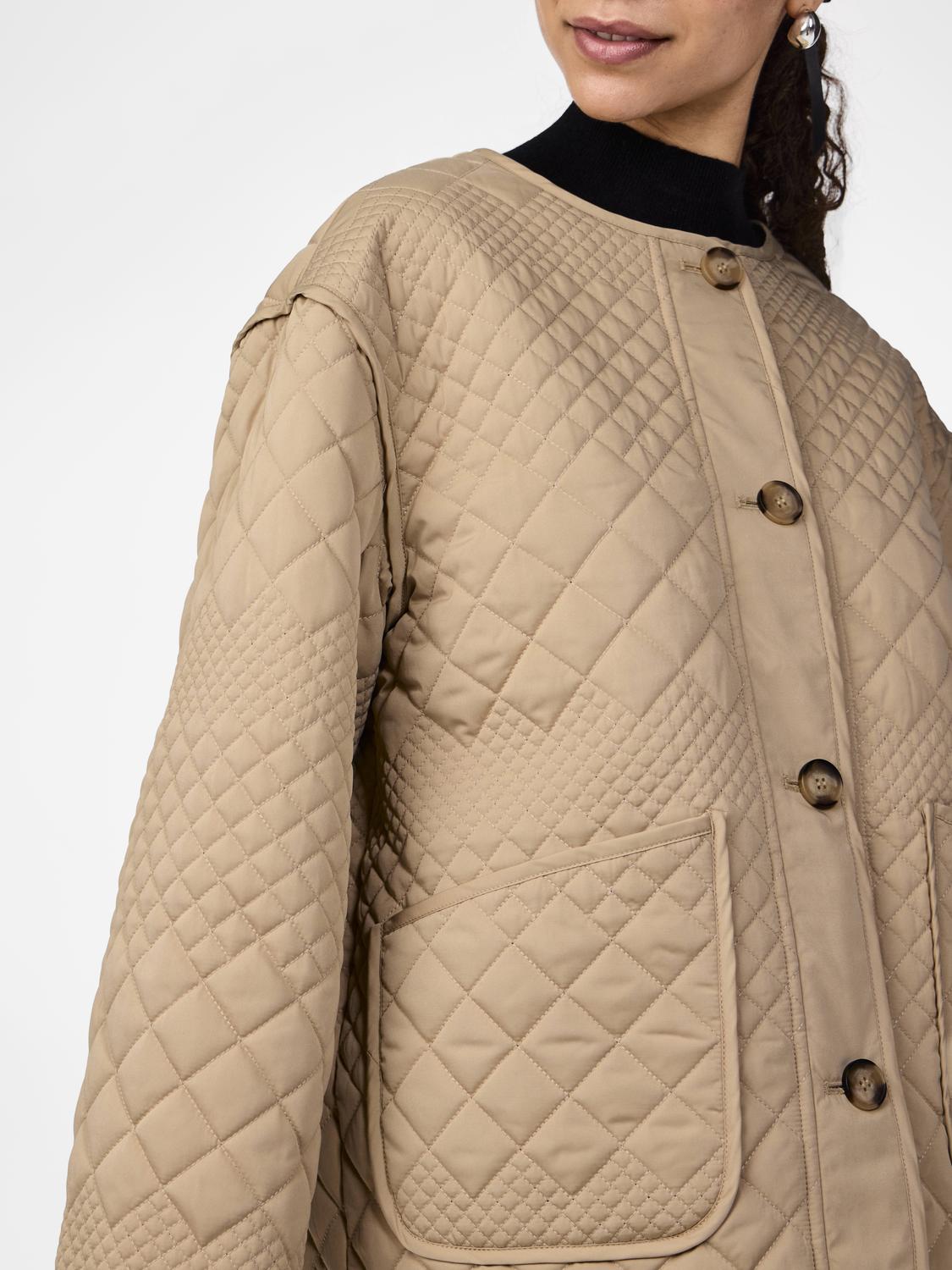 YAS LAURIE LONG SLEEVE PADDED JACKET